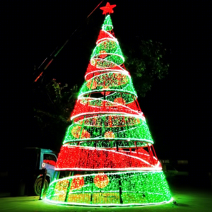 Guirlande lumineuse de Noël extérieure avec effets de scintillement lent pour les paysages commerciaux de la saison des fêtes - Product Image 1