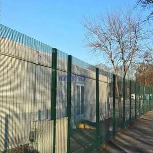 Poteau de clôture professionnel en métal poteau de clôture en métal ferme poteau de clôture en métal - Product Image 5