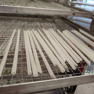 <span class=keywords><strong>Vaisselle</strong></span> en paille de riz biodégradable entièrement automatique et machine de traitement des aliments pour animaux de compagnie Machine de fabrication de paille de riz comestible - Product Image 1