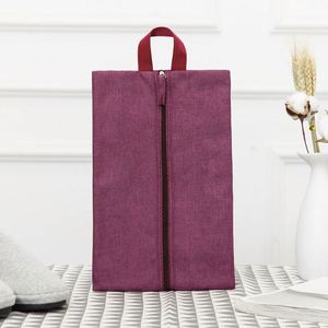 Nouvelle Trousse à Chaussures Pliable et Compacte en Tissu Oxford Cationique, Idéale pour les Voyages d'Affaires – Organisateur de Chaussures Minimaliste et Durable avec Fermeture Éclair - Product Image 4
