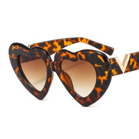 Hot Fashion luxe bon design lunettes de soleil nouvelles lunettes de soleil surdimensionnées en plastique italien femmes hommes