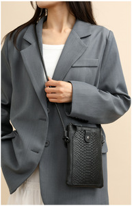 Porta cellulare moda borsa <span class=keywords><strong>a</strong></span> <span class=keywords><strong>tracolla</strong></span> per le signore e le ragazze Multi-funzione portafoglio di lusso da <span class=keywords><strong>donna</strong></span> borsa <span class=keywords><strong>a</strong></span> <span class=keywords><strong>tracolla</strong></span> - Product Image 5