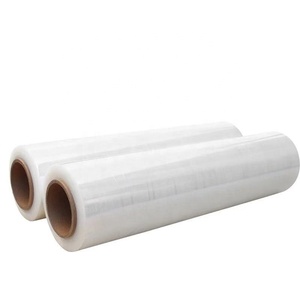 Rollo de Film Estirable de PE de Alta Claridad a Precio de Fábrica al por Mayor, 25 Micras, Film Suave para Paletización de Alimentos y Embalaje Industrial - Product Image 1