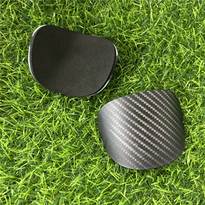 <span class=keywords><strong>Espinilleras</strong></span> de fútbol de fibra de <span class=keywords><strong>carbono</strong></span> personalizadas OEM, <span class=keywords><strong>espinilleras</strong></span> de fútbol ligeras, protectores de piernas, Mini protector para una protección óptima - Product Image 2