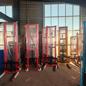 Carretilla elevadora ajustable fabricada en fábrica, apilador Manual, carretilla elevadora, apilador Manual hidráulico de 1 T - Product Image 1