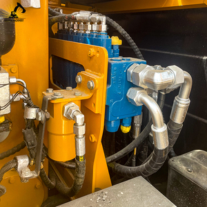Servicio pesado con sistema hidráulico avanzado y excavadora Komatsu de alto rendimiento para construcción de ingeniería - Product Image 2