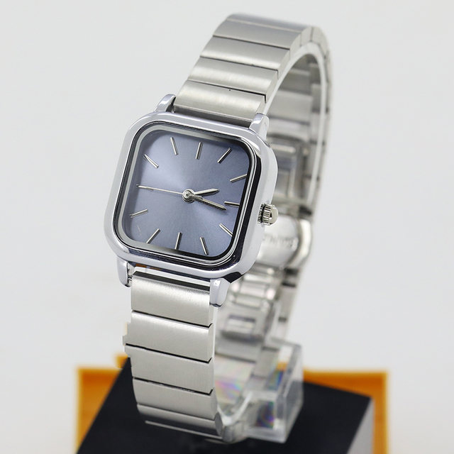 Latest Luxury Model Square Case Alloy Business Men Women Watch Waterproof Stainless Steel Ladies Analog Wristwatch Reloj