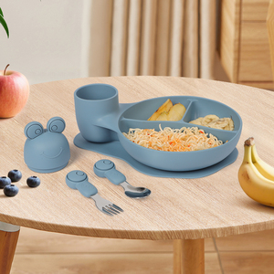 Assiette en silicone de qualité alimentaire OEM/ODM avec ensemble fourchette-cuillère en acier inoxydable, vaisselle multifonction écologique - Product Image 3