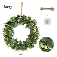 Vente en gros de couronnes de fleurs artificielles décoratives pour plantes, printemps et été, couronne verte d'eucalyptus pour porte d'entrée, décoration de Noël
