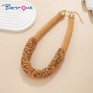 สร้อยคอทอหลายชั้นทำด้วยมือสไตล์แอฟริกันสร้อยคอโบฮีเมียนลูกปัดข้าวหลากสีชุดสร้อยคอพูดเกินจริงสำหรับผู้หญิง - Product Image 5