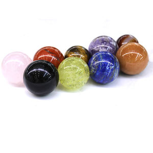 Cristaux de pierres précieuses naturelles en gros de haute qualité Natural1.6 cm 2cm Sphère de cristal - Product Image 5