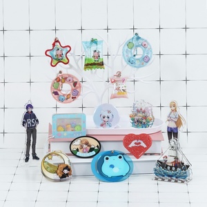 Personnalisé Acrylique Charmes Pendentif PVC Gonflable Puffed Air Natation Anneau <span class=keywords><strong>Piscine</strong></span> Gonflable Anime Shaker Sequin Bonbons Sac Porte-clés - Product Image 6