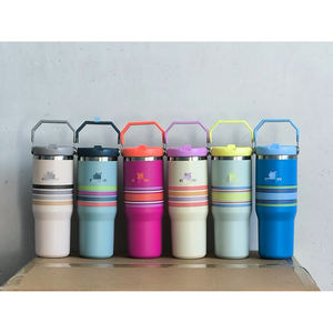 Borraccia Termica Stan Cup da 30oz in Acciaio Inox, Bottiglia d'Acqua Portatile Isolata Sottovuoto, Thermos Stanl con Manico per Auto - Product Image 3