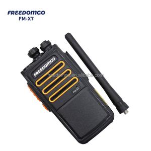 Freedomgo FM-X7, Intercomunicador Portátil de Alta Potencia con Encriptación de Voz, Resistente a Interferencias y a los Golpes, Color Negro, para Exteriores, 16, 5 W, 12 Horas - Product Image 4