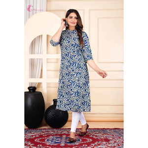 Kurti con estampado floral blanco en línea A |   Kurta Étnica de Algodón con Cuello Mandarín y Mangas Tres Cuartos para Uso Casual - Product Image 1