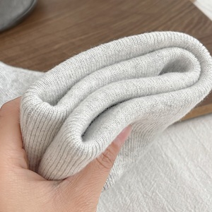 Gorro Protector EMF de Invierno UrGarding, Hecho con Tela de Plata Pura para Protección 5G, Anti Radiación para Clima Frío - Product Image 6