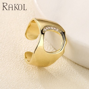 RAKOL RP5068 2022 Moda 18K Chapado en oro Abierto Hip Hop Hombres Anillo de abrazo ajustable Joyería de mujer - Product Image 2
