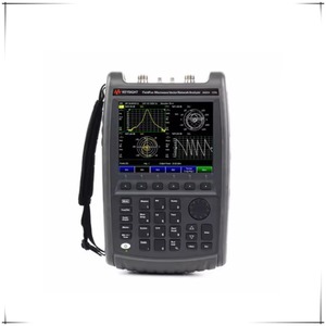 Analizador de Microondas Portátil FieldFox N9918B de 26.5 GHz xgeqpt - Product Image 1