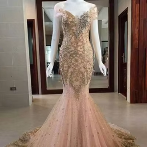 ATIYA LIBAS Lehenga Choli de Lujo en Acetato con Bordado Intenso Estilo Medio Oriente para Mujeres Adultas Vestido de Boda/Fiesta - Product Image 4