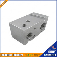 Base de positionnement de précision pour actionneur robotique en aluminium usiné CNC sur mesure pour un montage précis