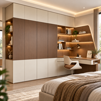 Dressing sur mesure en bois de noyer foncé avec miroir central et étagères éclairées par LED pour vestiaires de villas de luxe