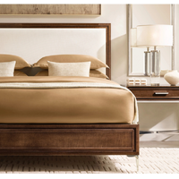 Mobilier classique de luxe en bois massif et en tissu pour chambre à coucher Lit en bois massif Table de chevet Villa Hotel Homestay personnalisable