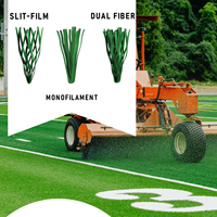Gazon synthétique, tapis d'herbe artificielle, revêtement de sol sportif durable pour aménagement paysager, terrain de football, jardin