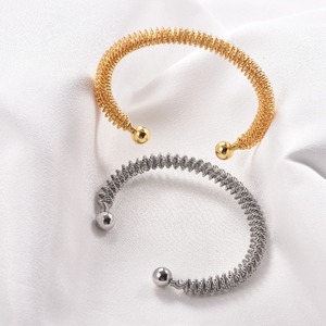 Brazalete Minimalista de Malla Tejida Abierta, Chapado en Oro/Plata, Acero Inoxidable, Joyería Moderna Apilable, Regalo - Product Image 4