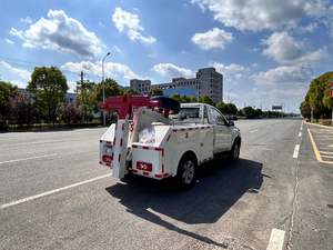 Camion de Remorquage Pick-up Diesel Automatique Foton 4x4 Nouveau Design |   Dépanneuse spéciale pour garage souterrain pour le sauvetage dans les espaces confinés - Product Image 1