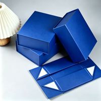 Boîte cadeau personnalisée avec logo imprimé, en carton rigide, pliable magnétique, avec estampage à chaud et pelliculage mat, biodégradable et recyclable