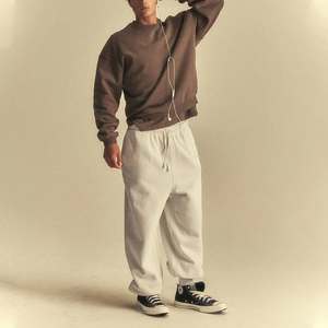 <span class=keywords><strong>Pantaloni</strong></span> Sportivi Classici da Uomo Oversize, Casual Streetwear <span class=keywords><strong>con</strong></span> <span class=keywords><strong>Elastico</strong></span> <span class=keywords><strong>in</strong></span> Vita, Coulisse e Orlo Arricciato - Vendita all'Ingrosso - Product Image 3