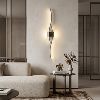 Applique murale LED dimmable moderne pour couloir, porche et intérieur, design nordique créatif à ligne courbe, éclairage linéaire décoratif