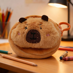 KL Fashion - Llavero de Peluche con Diseño de Capibara, Estuche para Auriculares, Bolsa de Almacenamiento, Mini Monedero - Product Image 4