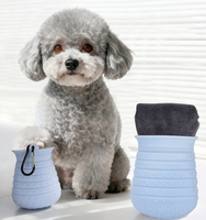 Nettoyeur de pattes pour animaux de compagnie, lave-pattes pour chiots et chats, gobelet de nettoyage des griffes sales avec serviette