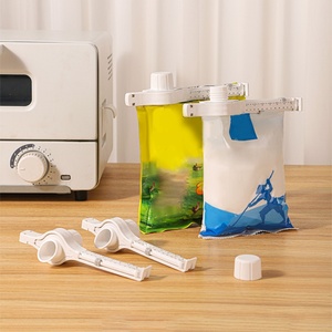 New <b>Kitchen</b> Gadgets <b>Plastic</b> Scale sealed Discharge Nozzle Bags Seal Food Clips Sealing Clips Fresh Keeping Clips - Product Image 2
