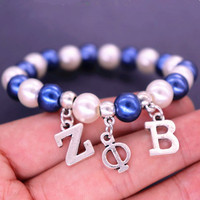 Blanc Bleu Perle Sororité Zeta Phi Beta Charms Mode Femmes Bracelet Élastique avec Étiquette ZOB pour Cadeau Principalement en Alliage