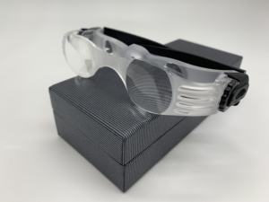 Lunettes grossissantes portables à grossissement réglable <span class=keywords><strong>pour</strong></span> les personnes âgées et malvoyantes regardant la télévision - Product Image 4