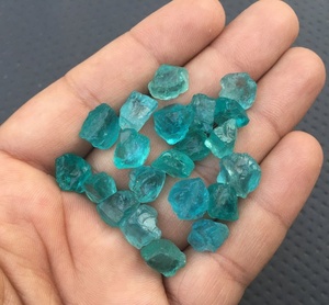 50 pièces d'apatite naturelle brute, pierres précieuses non traitées certifiées par un tiers, 8-10 mm, pour la fabrication de bijoux en pierre bleue - Product Image 2