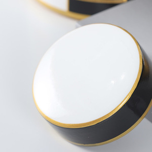 <span class=keywords><strong>Vase</strong></span> <span class=keywords><strong>à</strong></span> fleurs en céramique <span class=keywords><strong>à</strong></span> rayures géométriques abstraites pour décoration intérieure de la maison, peinture <span class=keywords><strong>à</strong></span> la main pour salon, hôtel et décoration - Product Image 5