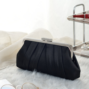 Sac à bandoulière plissé en satin écologique en cuir véritable pour femme, petit sac de soirée carré élégant pour le dropshipping - Product Image 4