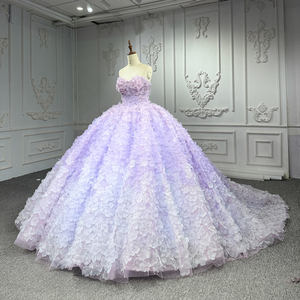 ชุดเดรสงานปาร์ตี้สีม่วงหรูหราประดับเลื่อมลายดอกไม้ รุ่น Dy6902-Y สำหรับงาน Quinceanera ตกแต่งด้วยลูกไม้ประดับด้วยลูกปัด ชายกระโปรงยาวลากพื้น - Product Image 2