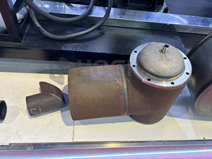 Robot de soldadura láser HOGI con estación de trabajo de posicionamiento de riel guía para tubería cilíndrica de conducto de ventilador de ventilación <span class=keywords><strong>industrial</strong></span>. - Product Image 4