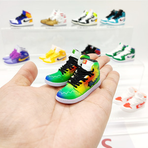 <span class=keywords><strong>Porte</strong></span>-clés en forme de chaussure Aj1, miniature <span class=keywords><strong>3D</strong></span>, chaussures de basket-ball, Michael <span class=keywords><strong>Jordan</strong></span>, Air <span class=keywords><strong>Jordan</strong></span>, Lebron James, Kobe Bryant, figurine tendance, pendentif - Product Image 5