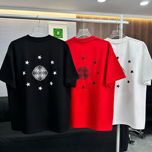 เสื้อยืดแขนสั้นคอตตอนแท้ทรงหลวมสไตล์ลำลองปักลายเรขาคณิตโลหะแบบหนา รุ่น 26SS สำหรับทุกเพศ - Product Image 4