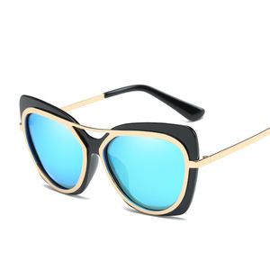 Gafas de Sol con Protección UV 2023, Alta Calidad, Logotipo Personalizado, Hechas en China, Gafas de Sol Polarizadas al por Mayor para Mujer - Product Image 2