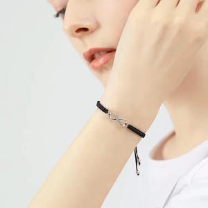 ชุดสร้อยข้อมืออินฟินิตี้นำโชคจำนวน8ชิ้นเครื่อ<span class=keywords><strong>ง</strong></span>ประดับมือคู่สีขาวสีดำแบบปรับได้ - Product Image 3