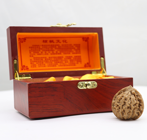 Produits phares : Objets de collection artistiques et culturels créatifs, Jouets anti-stress, Artisanat populaire en noix de Wenwan du fleuve Longmen, en bois brut - Product Image 6