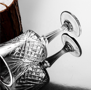 Verre à vin vintage tendance et esthétique, verre à pied multi-usages gravé au diamant pour <span class=keywords><strong>champagne</strong></span> et cocktails, idéal pour la maison, le bar et les mariages - Product Image 4