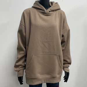 Sweat-shirt à capuche long et décontracté pour femme, coupe oversize, en molleton écologique, avec impression personnalisée effet pulvérisé - Product Image 5