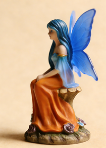 Escultura de Resina de Hada de Fantasía Personalizada, Vestido Azul y Naranja, Chica Hada Pintada a Mano Sentada en una Base de <span class=keywords><strong>Roca</strong></span> con Flores Coloridas - Product Image 5